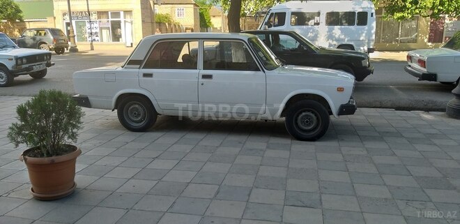 LADA (VAZ) 2107 2008, 77,000 km - 1.6 l - Sabirabad