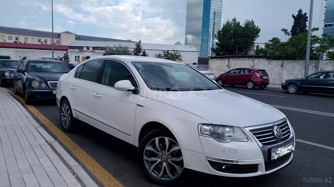 Volkswagen Passat 2008, 245,000 km - 1.8 l - Bakı