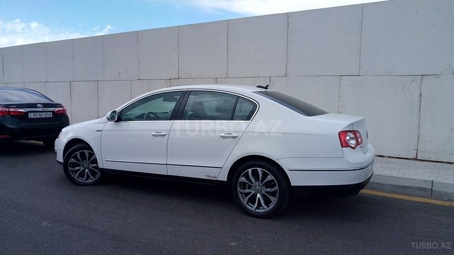 Volkswagen Passat 2008, 245,000 km - 1.8 l - Bakı