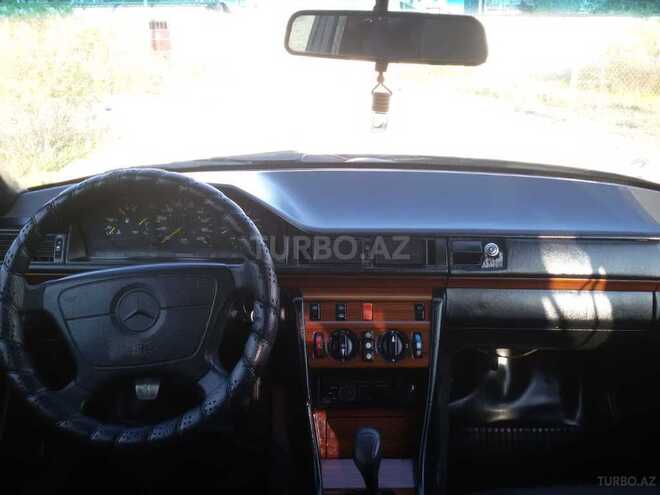 Mercedes E 200 1994, 222,220 km - 0.2 л - Bakı