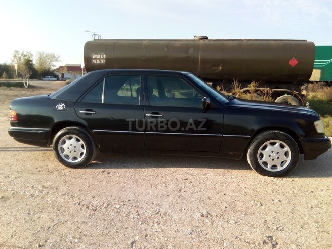 Mercedes E 200 1994, 222,220 km - 0.2 л - Bakı