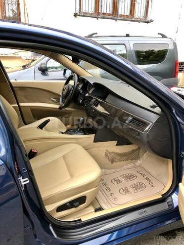 BMW 525 2005, 213,000 km - 2.5 л - Bakı