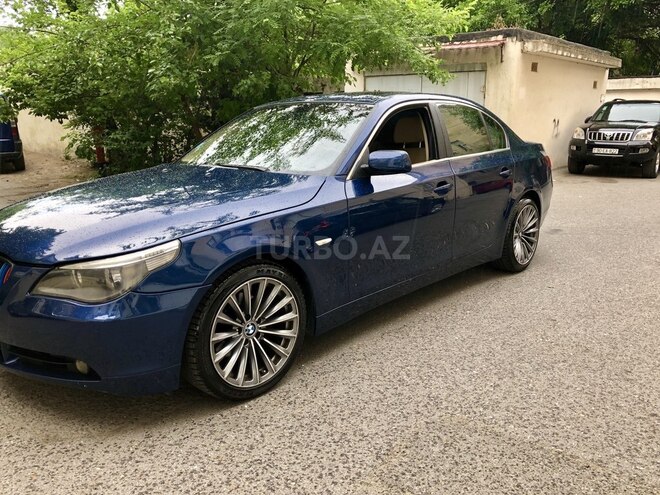 BMW 525 2005, 213,000 km - 2.5 л - Bakı