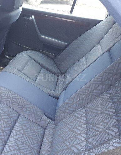 Mercedes C 200 1995, 348,900 km - 2.0 l - Bakı