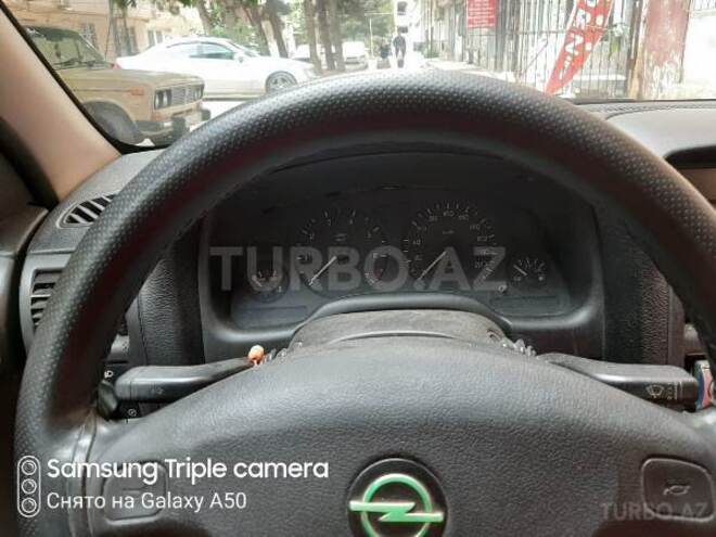 Opel Astra 1999, 335,000 km - 1.6 l - Bakı