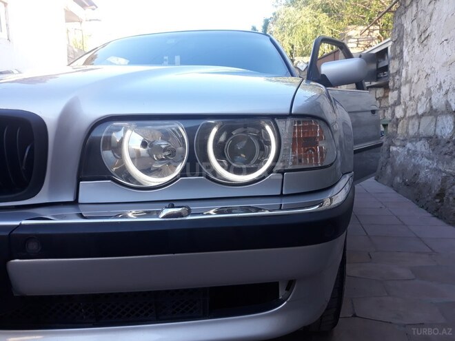 BMW 735 2001, 338,742 km - 3.5 l - Bakı