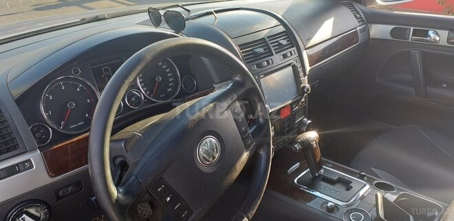 Volkswagen Touareg 2005, 352,302 km - 0.1 л - Yevlax