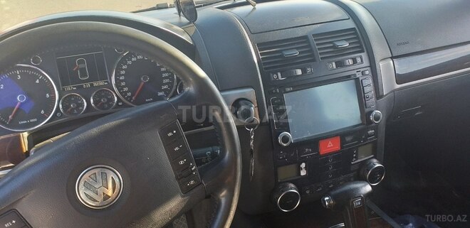 Volkswagen Touareg 2005, 352,302 km - 0.1 л - Yevlax