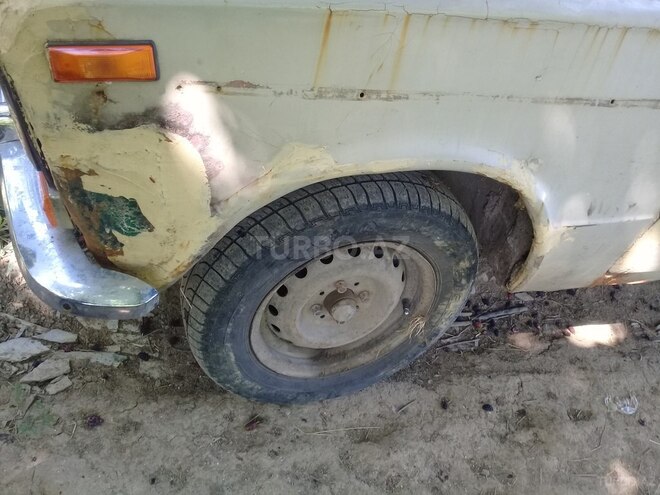 LADA (VAZ) 2103 1977, 600,000 km - 1.5 l - Astara