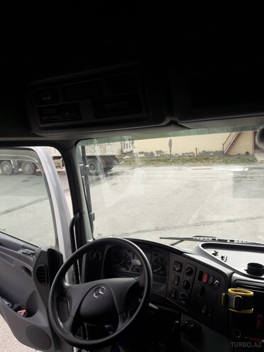Mercedes Axor 1840 2009, 45,000 km - 12.0 л - Bakı
