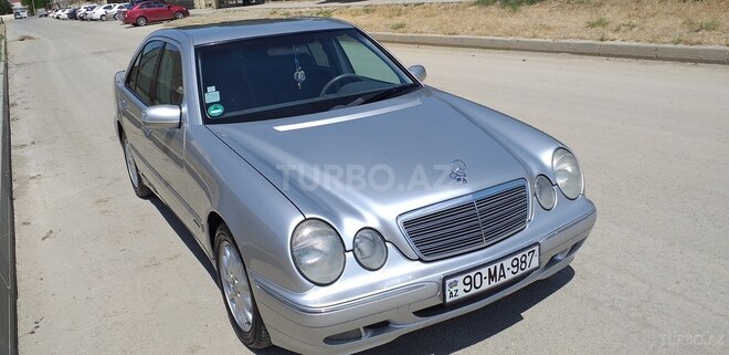Mercedes E 240 2000, 276,000 km - 2.6 л - Bakı