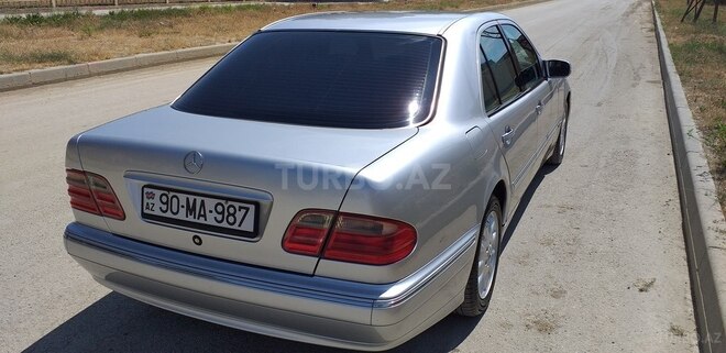 Mercedes E 240 2000, 276,000 km - 2.6 л - Bakı