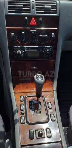 Mercedes E 240 2000, 276,000 km - 2.6 л - Bakı