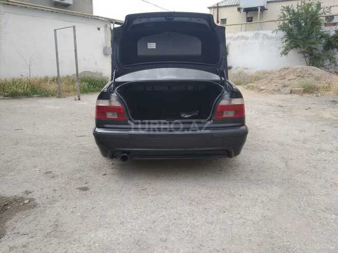 BMW 535 2001, 300,570 km - 0.4 l - Bakı