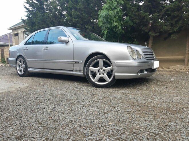 Mercedes E 320 2000, 390,354 km - 3.2 l - Bakı