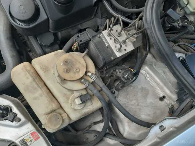Mercedes E 320 2000, 390,354 km - 3.2 l - Bakı