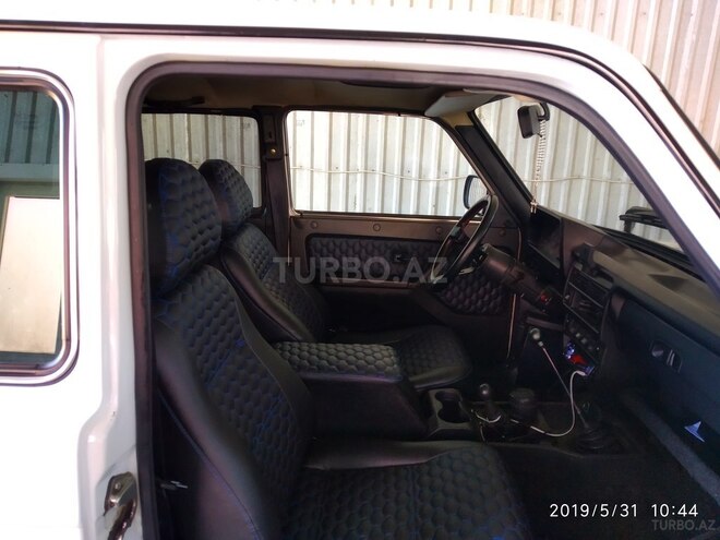 LADA (VAZ) Niva 2011, 125 km - 0.2 l - Qazax