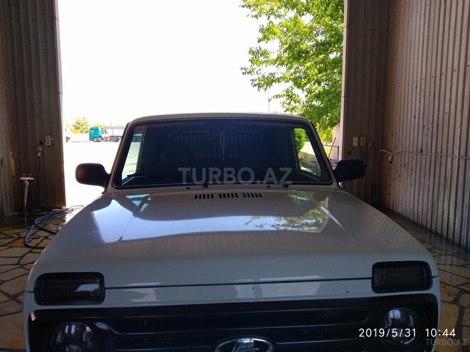 LADA (VAZ) Niva 2011, 125 km - 0.2 l - Qazax