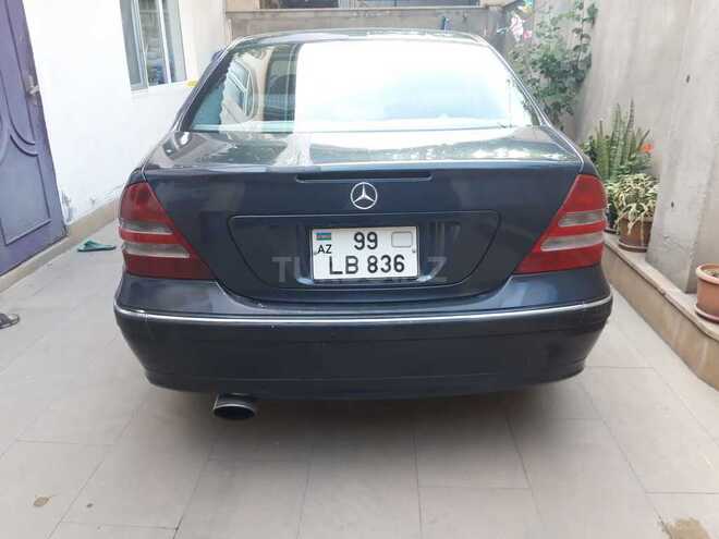 Mercedes C 180 2003, 261,000 km - 1.8 l - Bakı