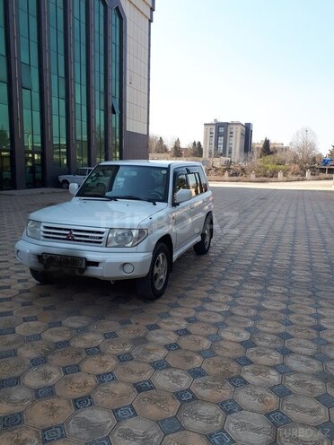 Mitsubishi Pajero io 2000, 186,000 km - 2.0 l - Gəncə