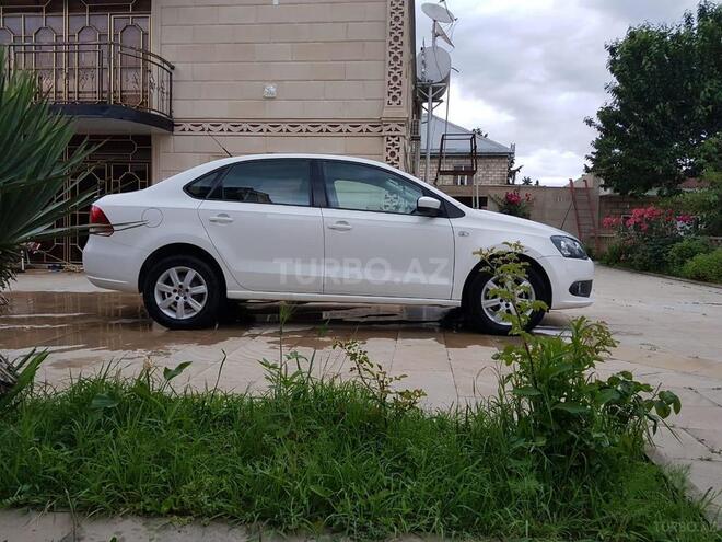 Volkswagen Polo 2012, 135,000 km - 1.6 l - Bakı