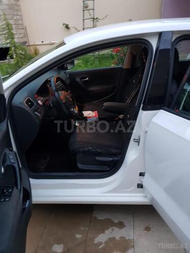 Volkswagen Polo 2012, 135,000 km - 1.6 l - Bakı