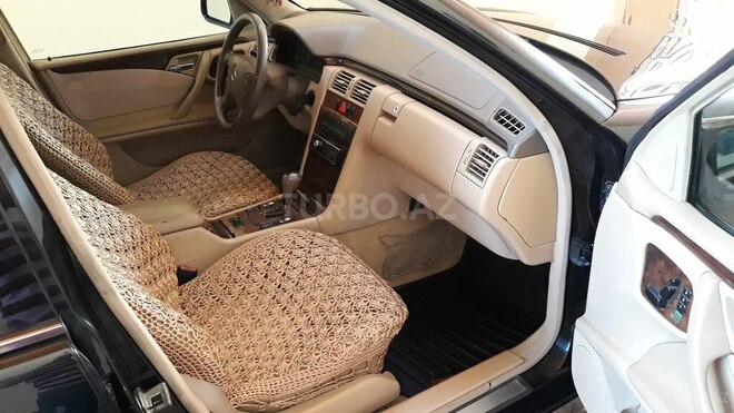 Mercedes E 320 2000, 304,041 km - 3.2 l - Gəncə