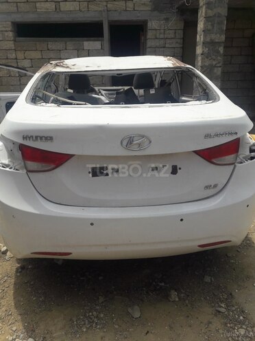 Hyundai Elantra 2013, 30,000 km - 1.8 l - Bakı