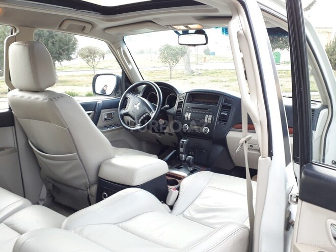 Mitsubishi Pajero 2007, 217,000 km - 3.0 л - Bakı