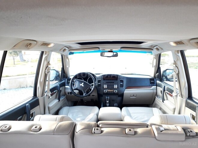 Mitsubishi Pajero 2007, 217,000 km - 3.0 л - Bakı