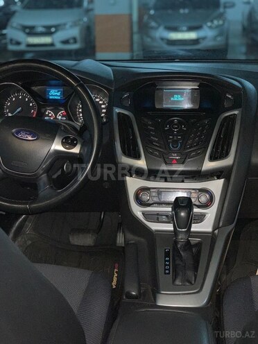Ford Focus 2014, 90,000 km - 1.6 л - Bakı