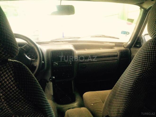 GAZ 3110 1999, 156,000 km - 2.3 л - Bakı