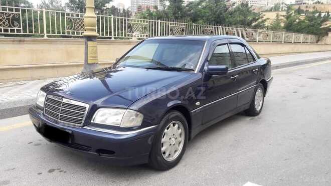 Mercedes C 220 1998, 260,000 km - 2.2 l - Bakı
