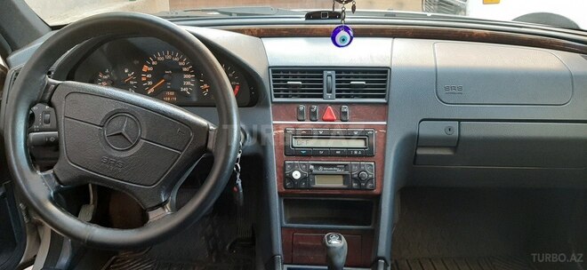 Mercedes C 200 1996, 408,179 km - 2.0 l - Bakı