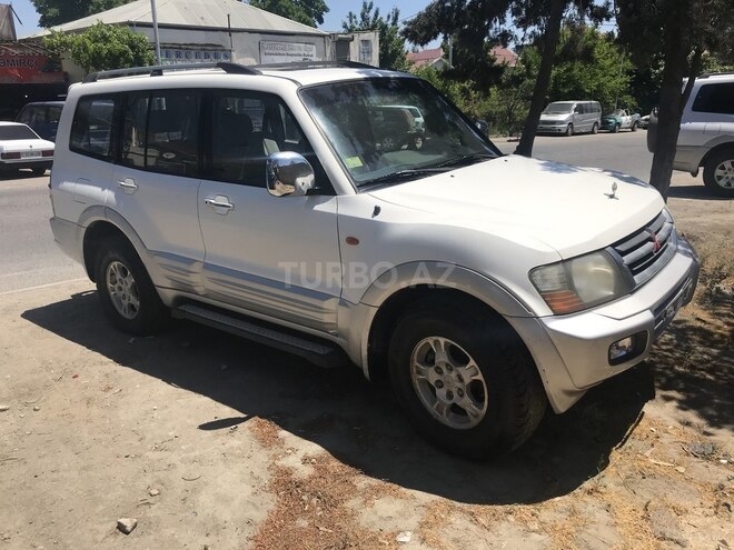 Mitsubishi Pajero 2002, 107,000 km - 3.0 l - Bakı