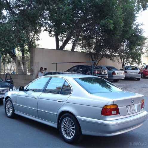 BMW 525 2002, 332,000 km - 2.5 l - Bakı