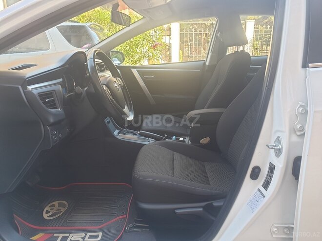 Toyota Corolla 2014, 81,000 km - 1.6 l - Bakı