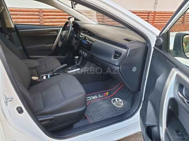 Toyota Corolla 2014, 81,000 km - 1.6 l - Bakı