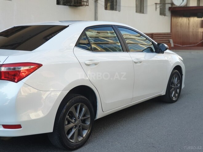Toyota Corolla 2014, 81,000 km - 1.6 l - Bakı