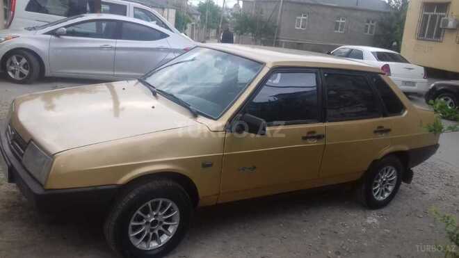 LADA (VAZ) 21099 1999, 185,000 km - 1.5 л - Bakı