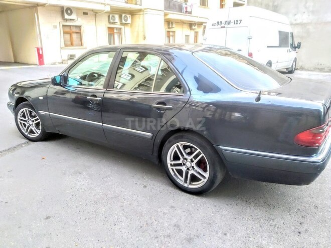Mercedes E 230 1996, 430,000 km - 2.3 l - Bakı