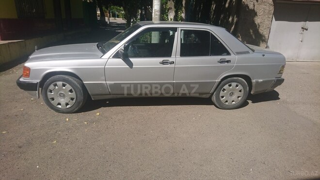 Mercedes 190 1989, 358,000 km - 2.3 л - Sumqayıt