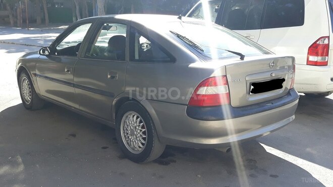 Opel Vectra 1996, 360,000 km - 1.8 l - Bakı