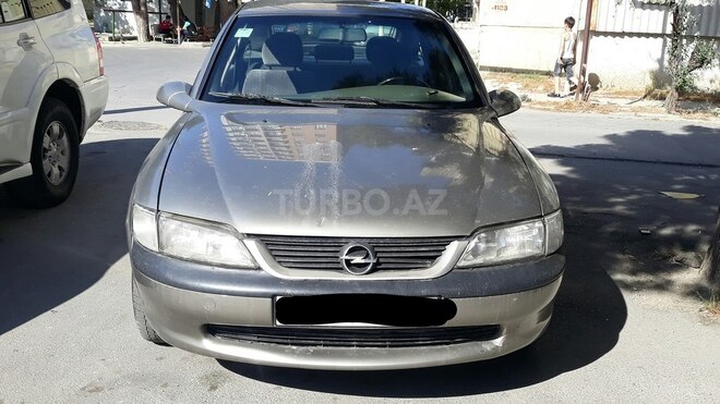 Opel Vectra 1996, 360,000 km - 1.8 l - Bakı