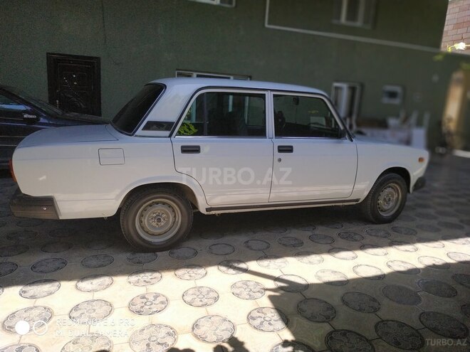 LADA (VAZ) 2107 2006, 168,000 km - 1.6 l - Şirvan