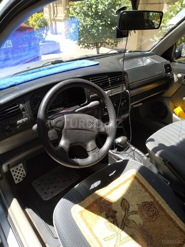 Volkswagen Golf 1994, 342,000 km - 1.8 l - Bakı