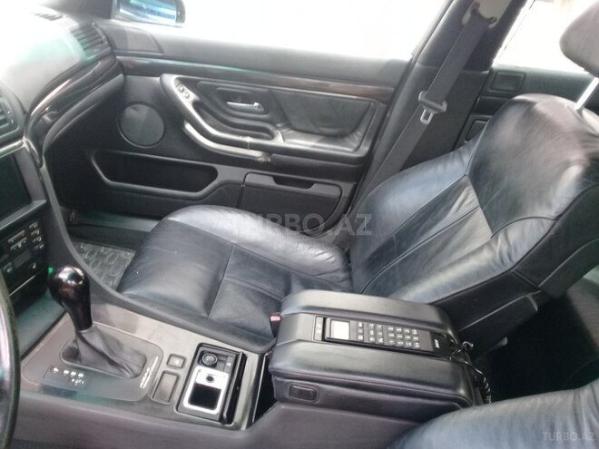 BMW 735 1999, 250,000 km - 3.5 l - Şirvan