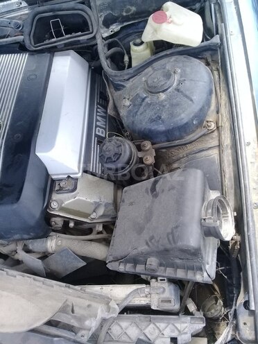 BMW 735 1999, 250,000 km - 3.5 l - Şirvan
