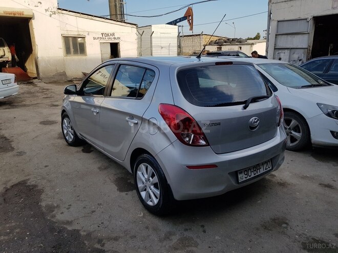Hyundai i20 2012, 171,000 km - 1.4 л - Bakı