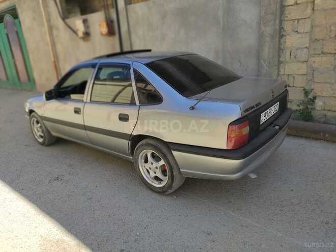 Opel Vectra 1995, 32,560 km - 2.0 l - Bakı